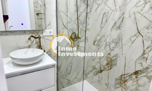 Resale - Bungalow - Torrevieja - Nueva Torrevieja