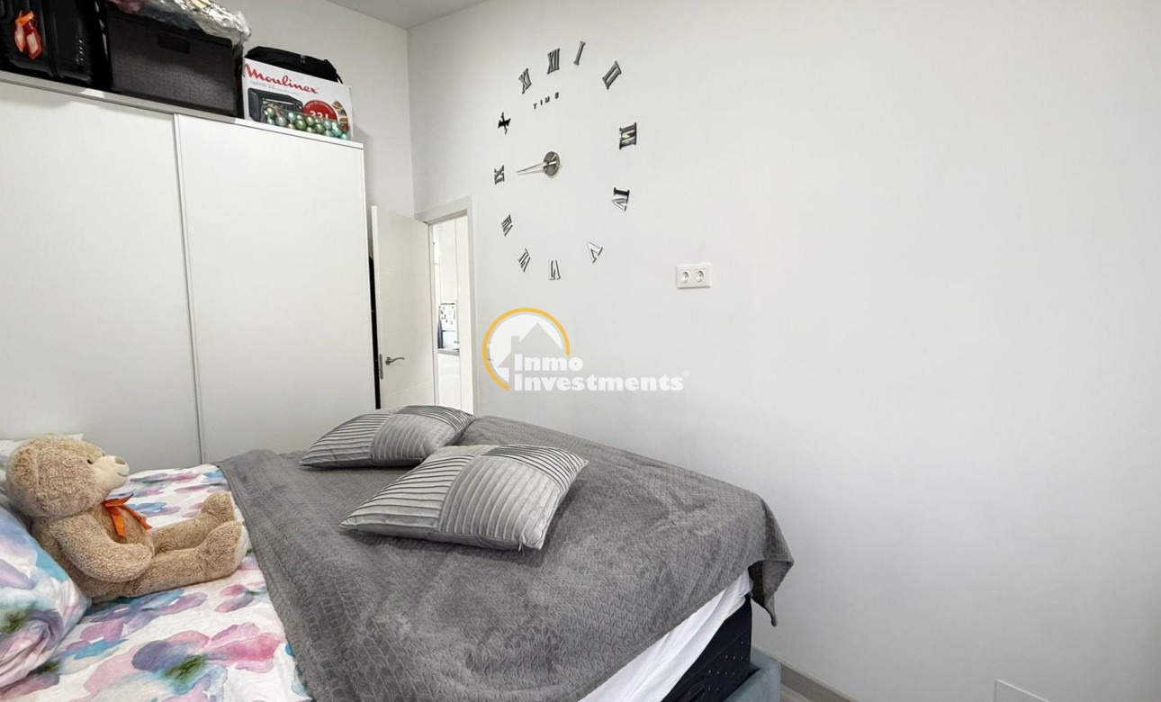 Resale - Bungalow - Torrevieja - Nueva Torrevieja