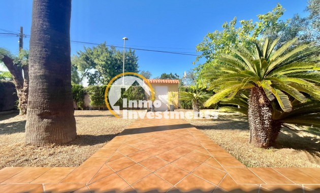 Resale - Villa - Torrevieja - Los Balcones - Los Altos del Edén
