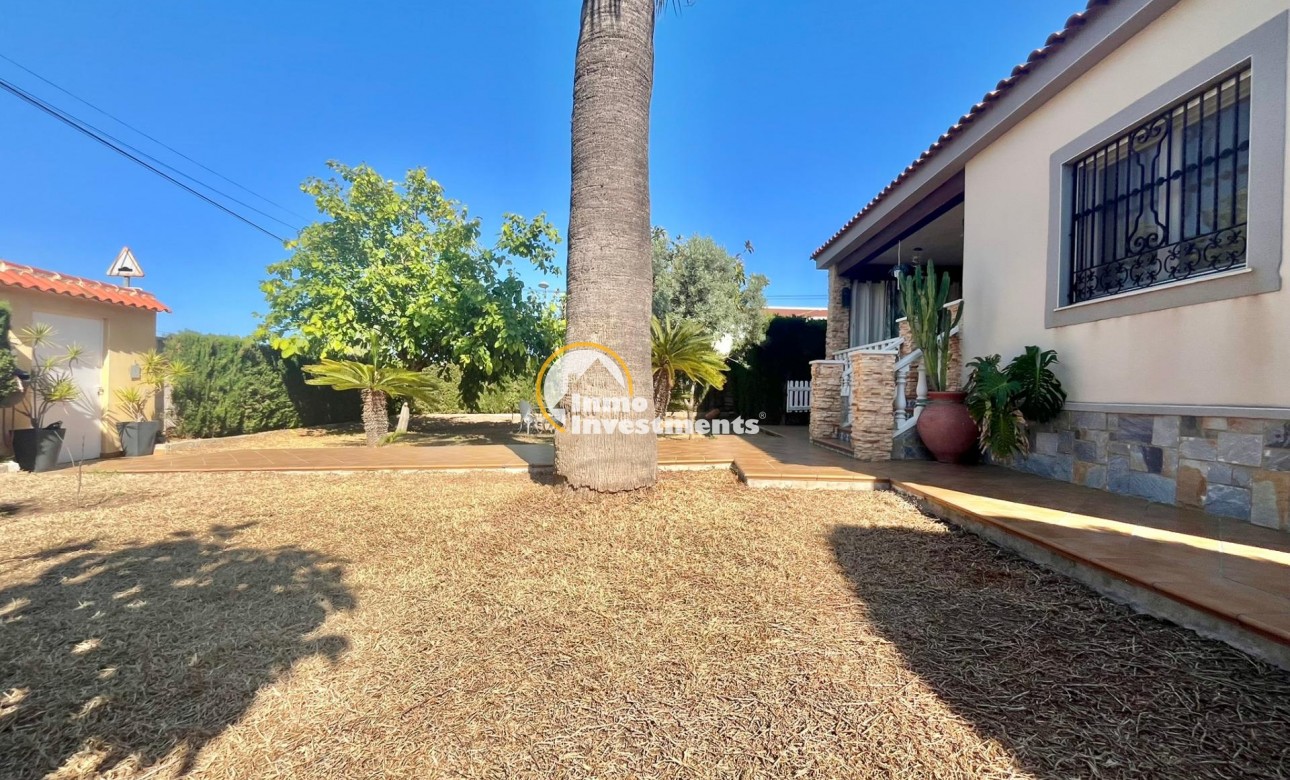 Resale - Villa - Torrevieja - Los Balcones - Los Altos del Edén