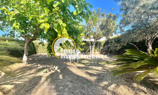 Resale - Villa - Torrevieja - Los Balcones - Los Altos del Edén