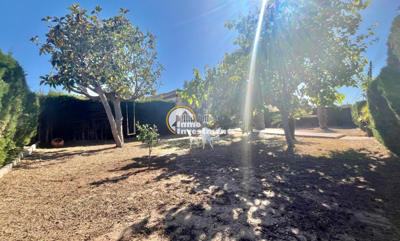 Resale - Villa - Torrevieja - Los Balcones - Los Altos del Edén