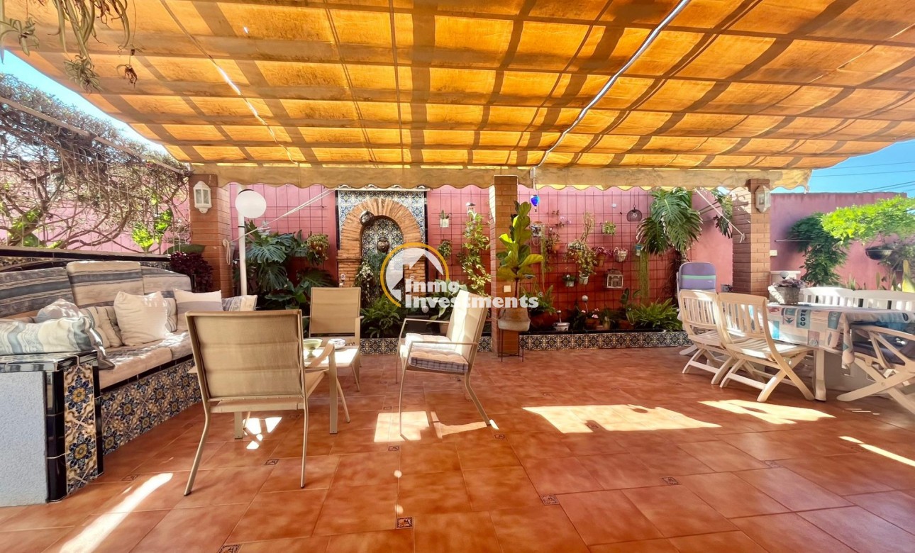 Resale - Villa - Torrevieja - Los Balcones - Los Altos del Edén