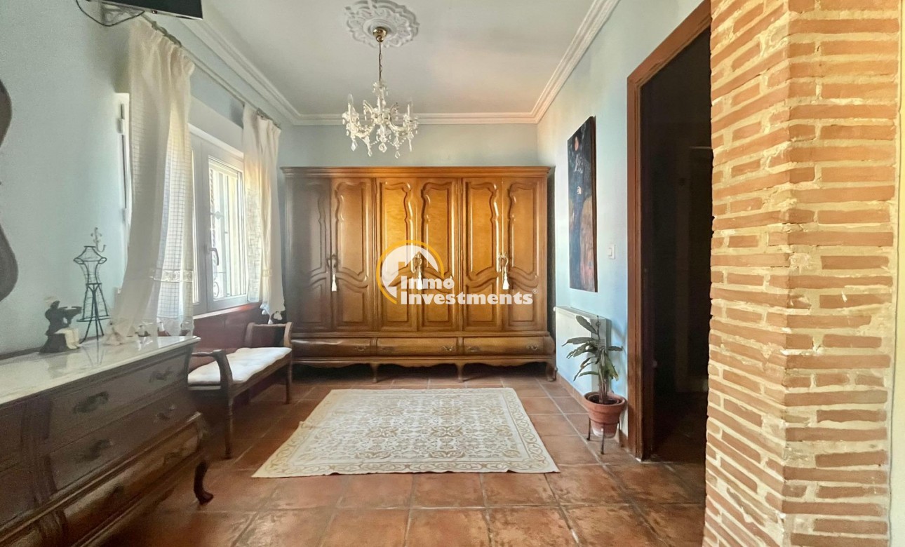 Resale - Villa - Torrevieja - Los Balcones - Los Altos del Edén