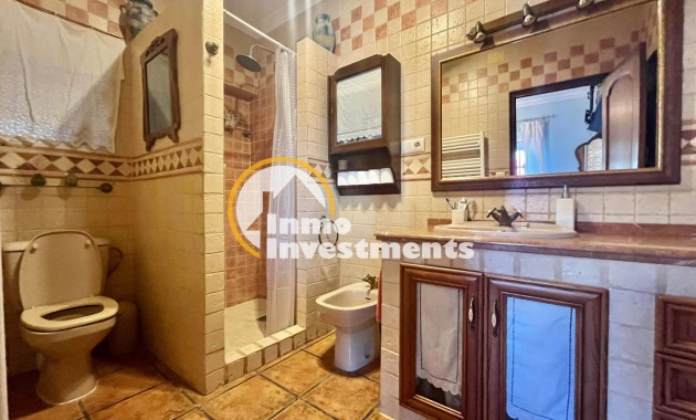 Resale - Villa - Torrevieja - Los Balcones - Los Altos del Edén