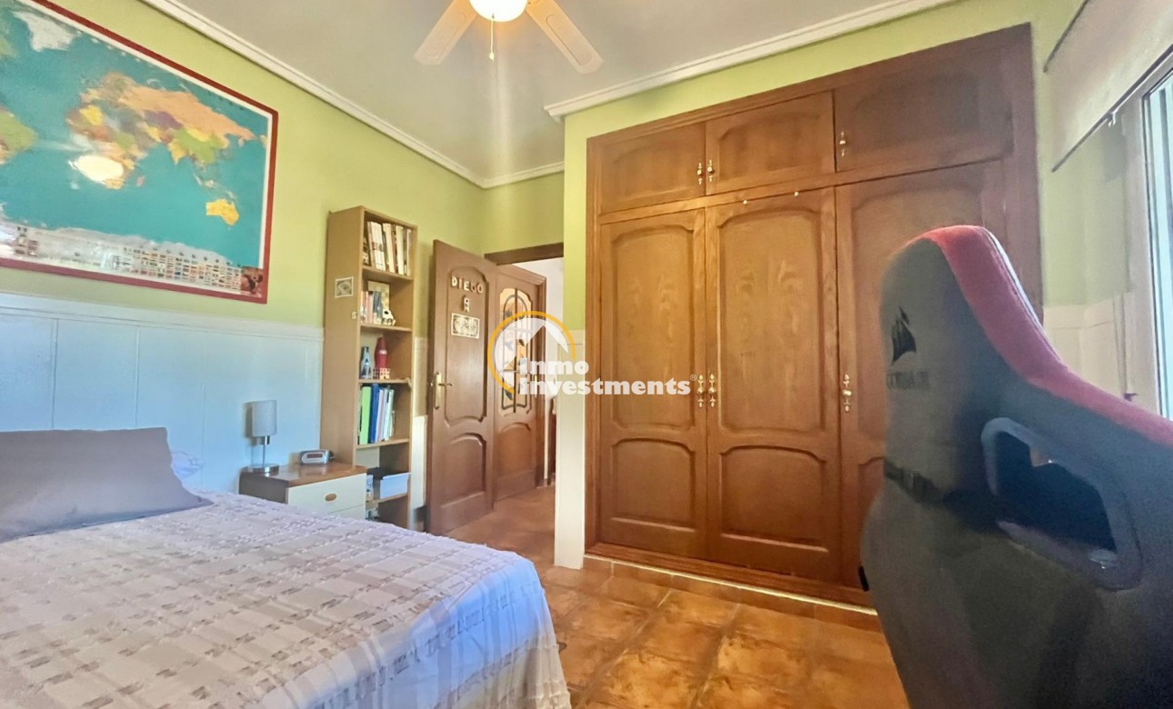 Resale - Villa - Torrevieja - Los Balcones - Los Altos del Edén