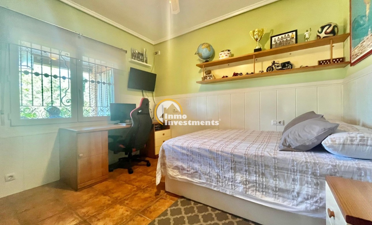 Resale - Villa - Torrevieja - Los Balcones - Los Altos del Edén