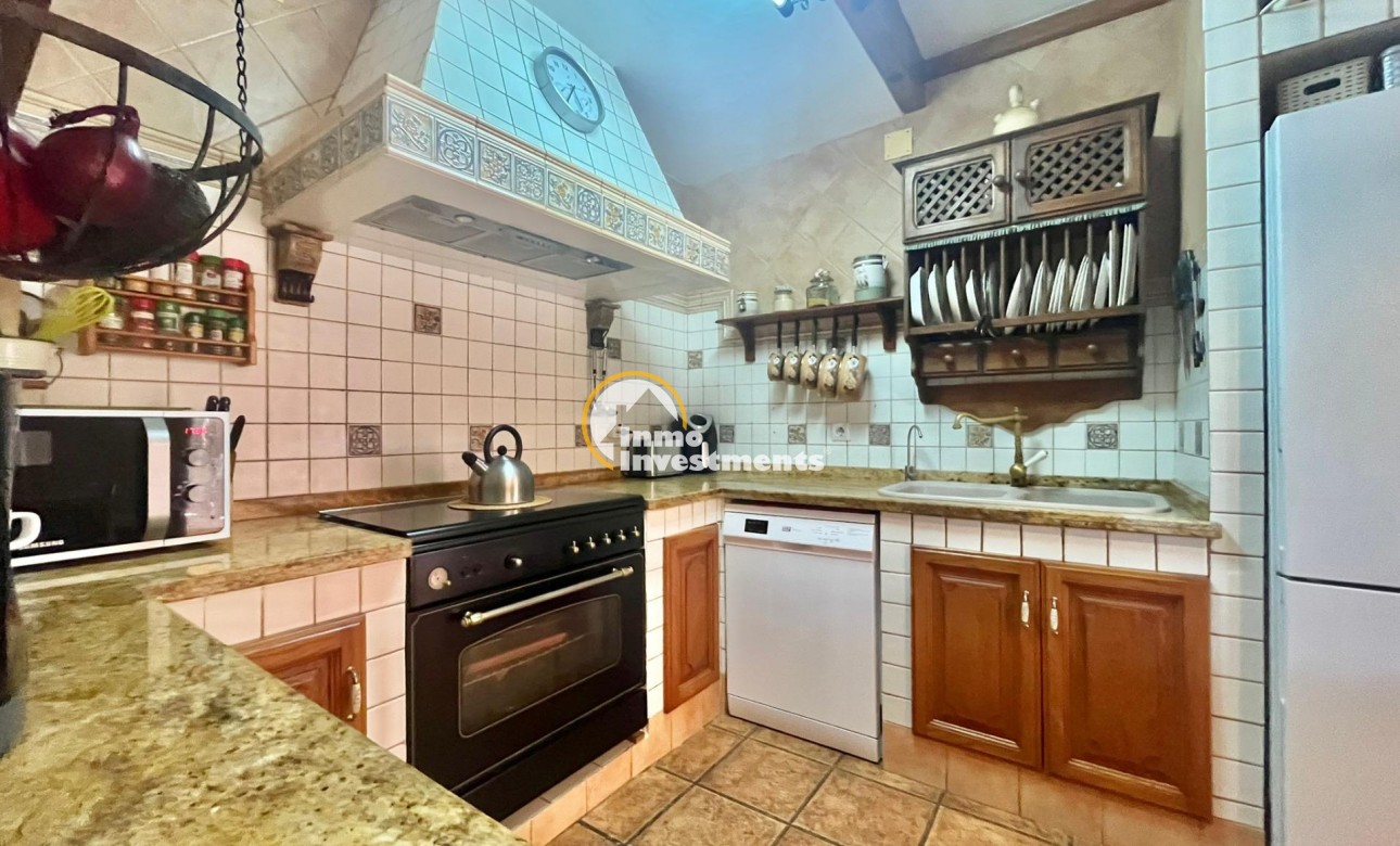 Resale - Villa - Torrevieja - Los Balcones - Los Altos del Edén