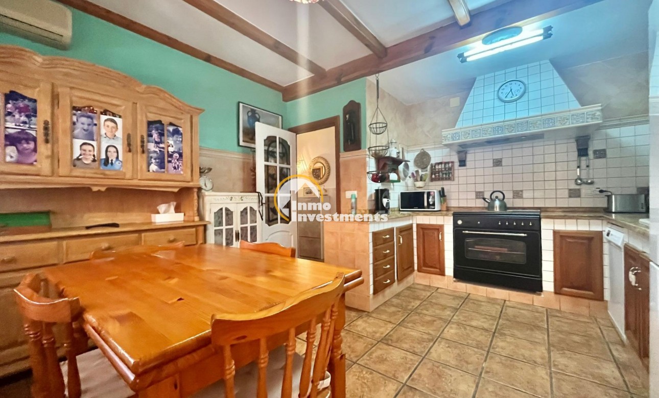 Resale - Villa - Torrevieja - Los Balcones - Los Altos del Edén