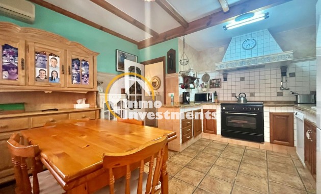 Resale - Villa - Torrevieja - Los Balcones - Los Altos del Edén