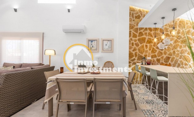 Reventa - Chalet independiente - Orihuela Costa - Rocio del Mar