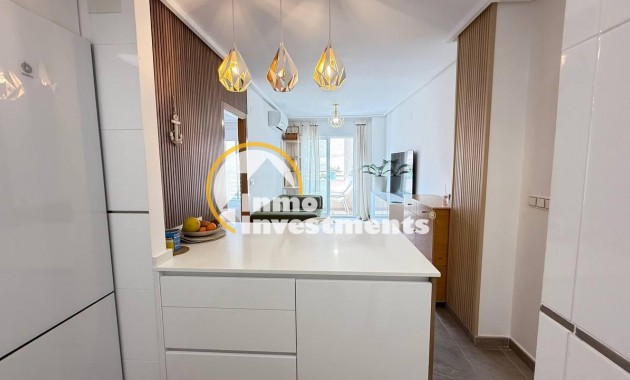 Resale - Apartment - Torrevieja