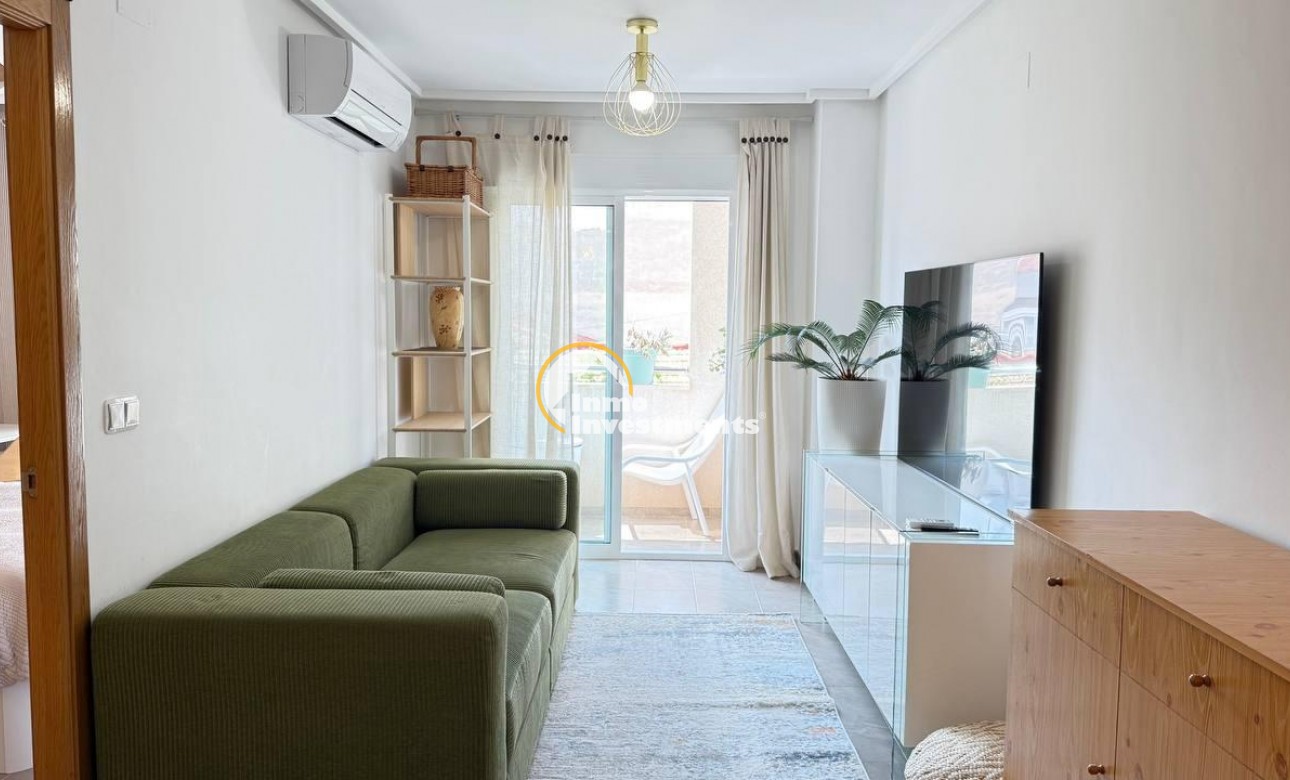 Resale - Apartment - Torrevieja