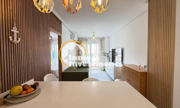 Resale - Apartment - Torrevieja