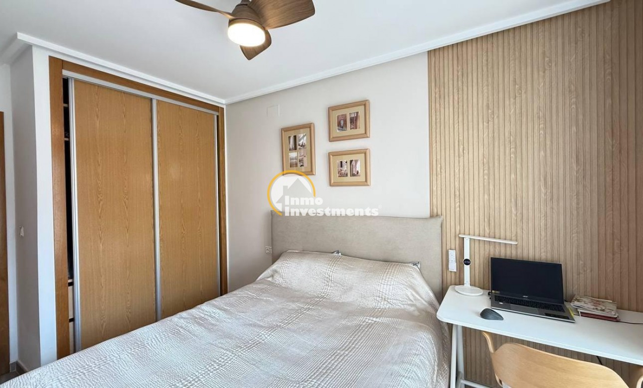 Resale - Apartment - Torrevieja