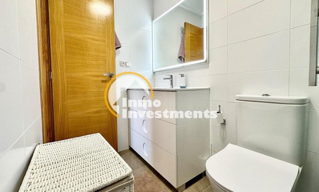 Resale - Apartment - Torrevieja