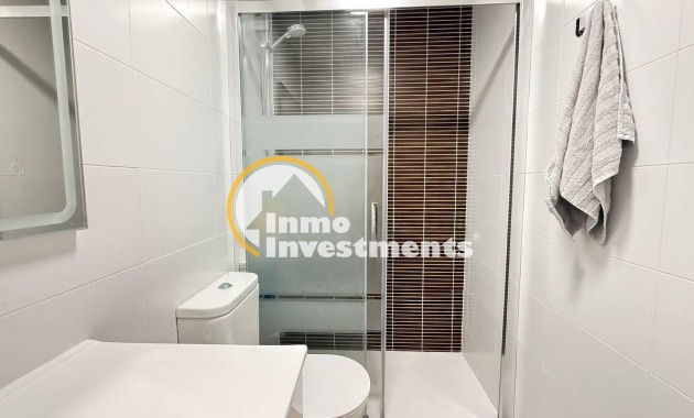 Resale - Apartment - Torrevieja