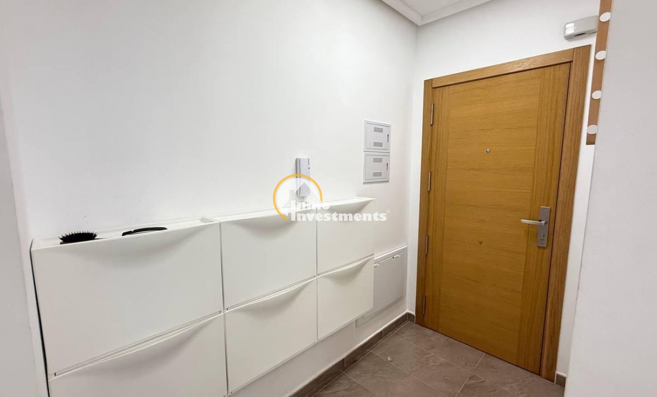 Resale - Apartment - Torrevieja