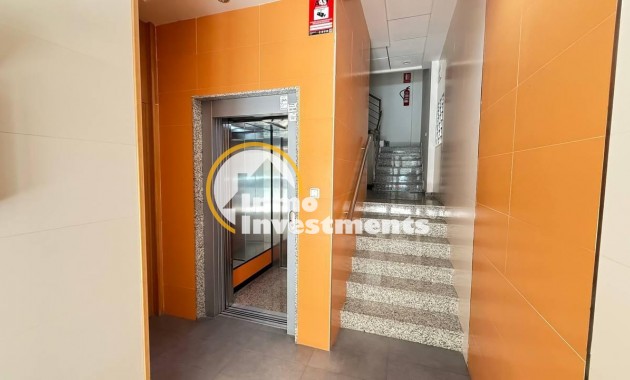 Resale - Apartment - Torrevieja