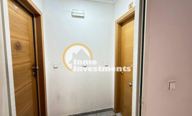 Resale - Apartment - Torrevieja