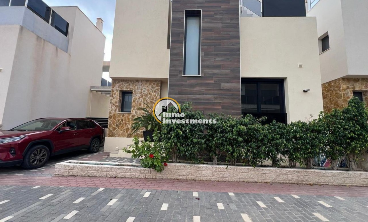 Reventa - Chalet independiente - Orihuela Costa - Lomas De Cabo Roig