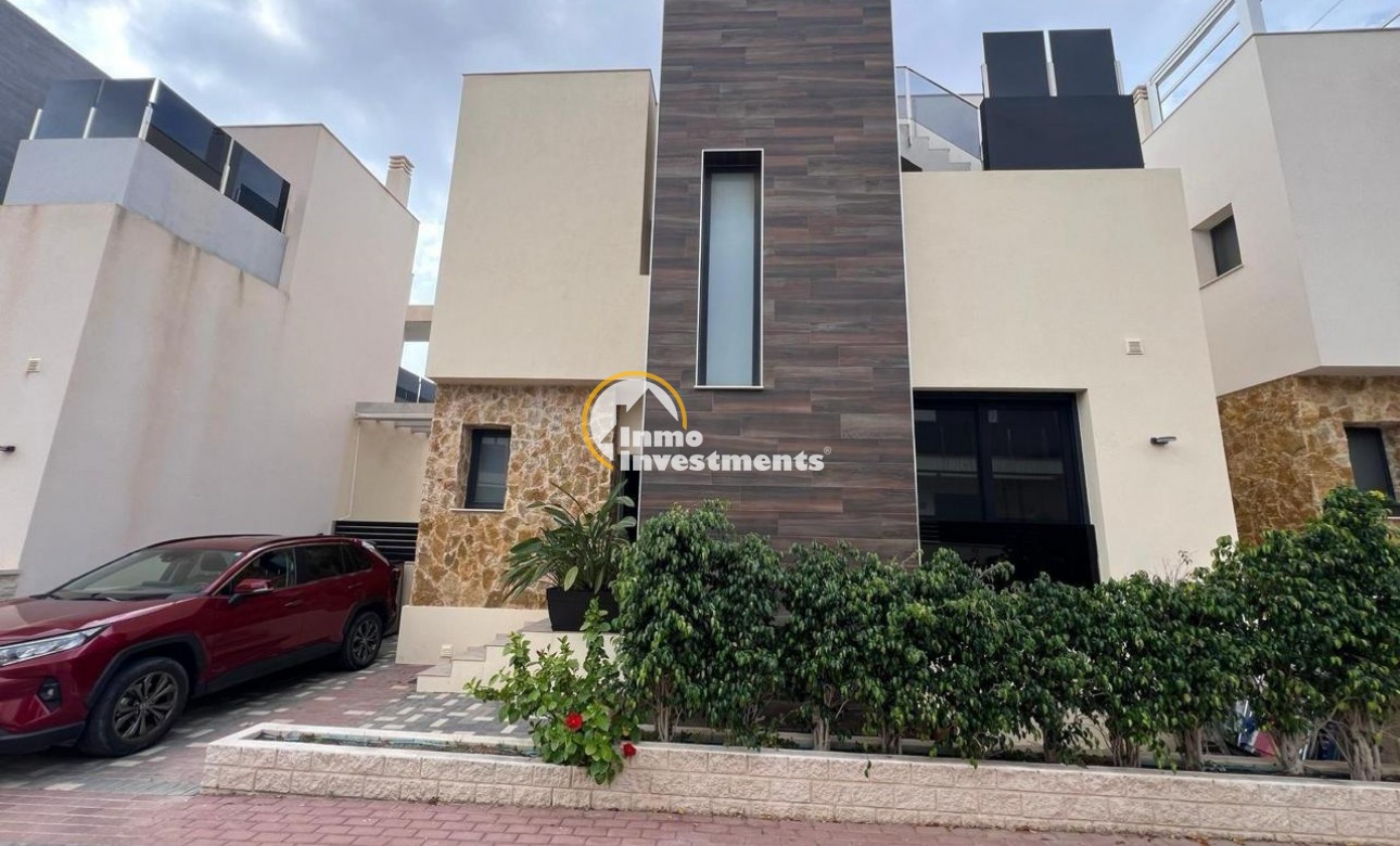 Reventa - Chalet independiente - Orihuela Costa - Lomas De Cabo Roig