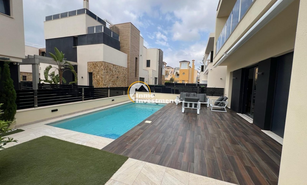 Reventa - Chalet independiente - Orihuela Costa - Lomas De Cabo Roig