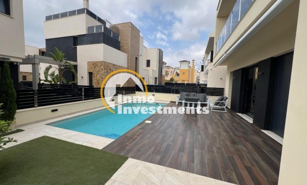 Reventa - Chalet independiente - Orihuela Costa - Lomas De Cabo Roig