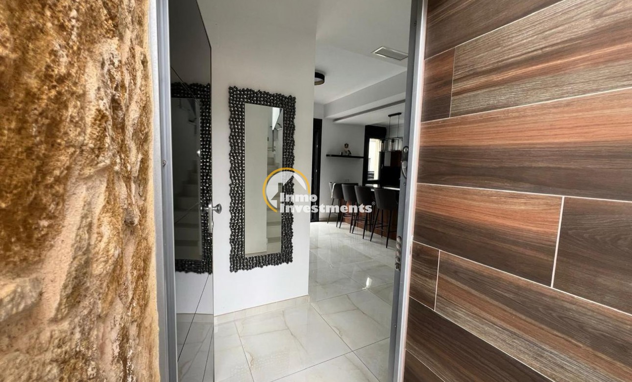 Reventa - Chalet independiente - Orihuela Costa - Lomas De Cabo Roig