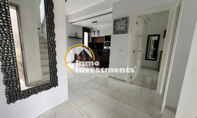 Reventa - Chalet independiente - Orihuela Costa - Lomas De Cabo Roig