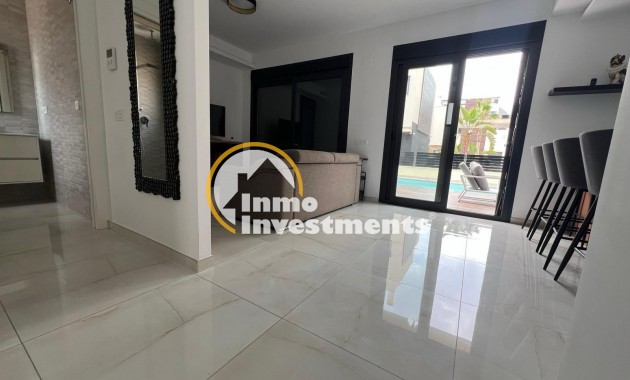 Reventa - Chalet independiente - Orihuela Costa - Lomas De Cabo Roig