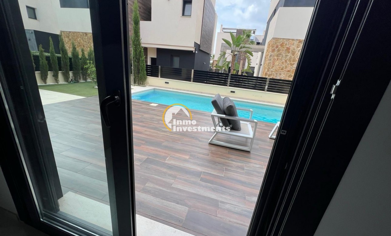 Reventa - Chalet independiente - Orihuela Costa - Lomas De Cabo Roig