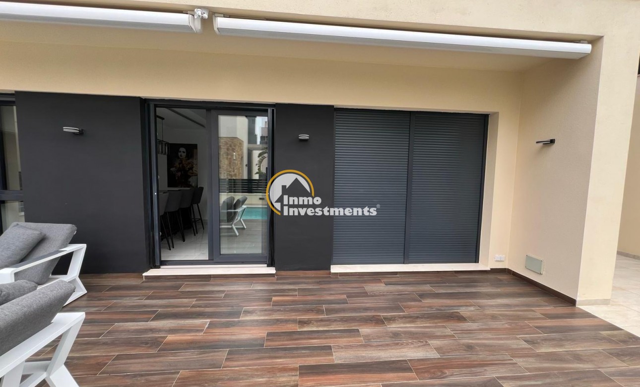 Reventa - Chalet independiente - Orihuela Costa - Lomas De Cabo Roig