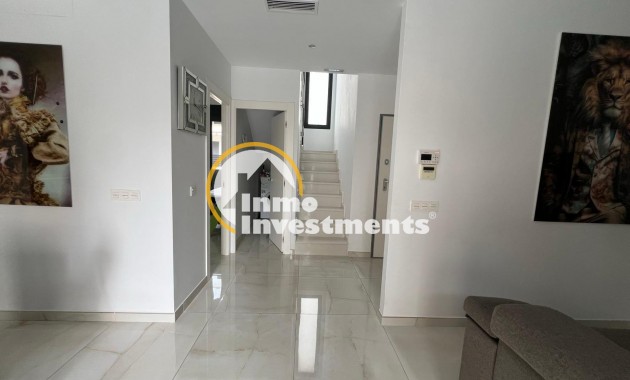 Reventa - Chalet independiente - Orihuela Costa - Lomas De Cabo Roig