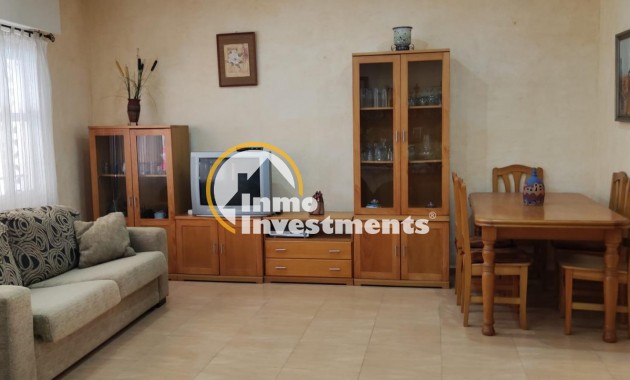 Reventa - Chalet independiente - Torrevieja - Centro