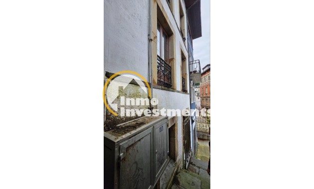 Reventa - Local comercial - Valdes - Luarca - Valdés