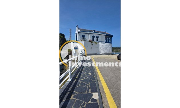 Reventa - Local comercial - Valdes - Luarca - Valdés