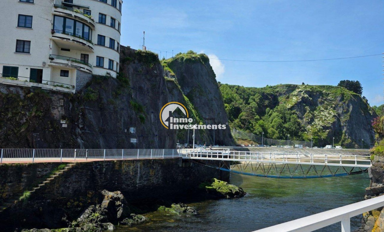 Reventa - Local comercial - Valdes - Luarca - Valdés