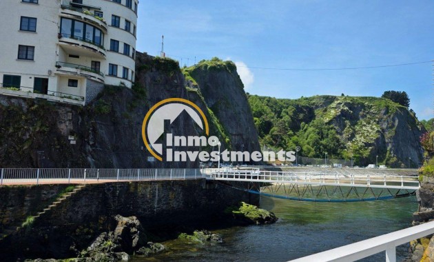 Reventa - Local comercial - Valdes - Luarca - Valdés