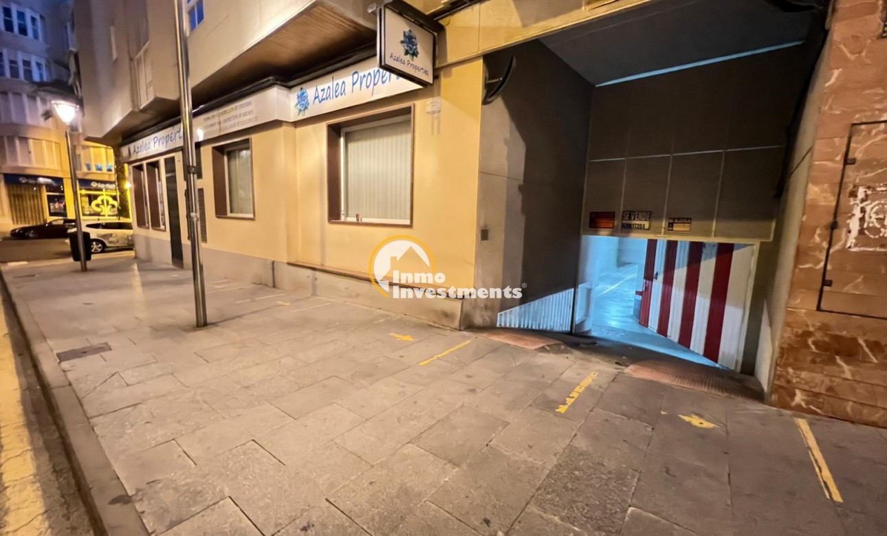 Reventa - Garaje - Torrevieja - Playa del Cura