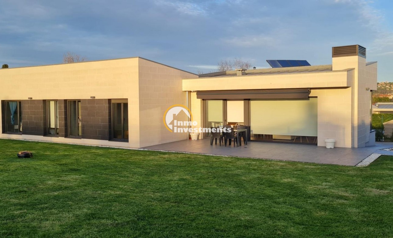 Reventa - Chalet independiente - Gijon - Bernueces