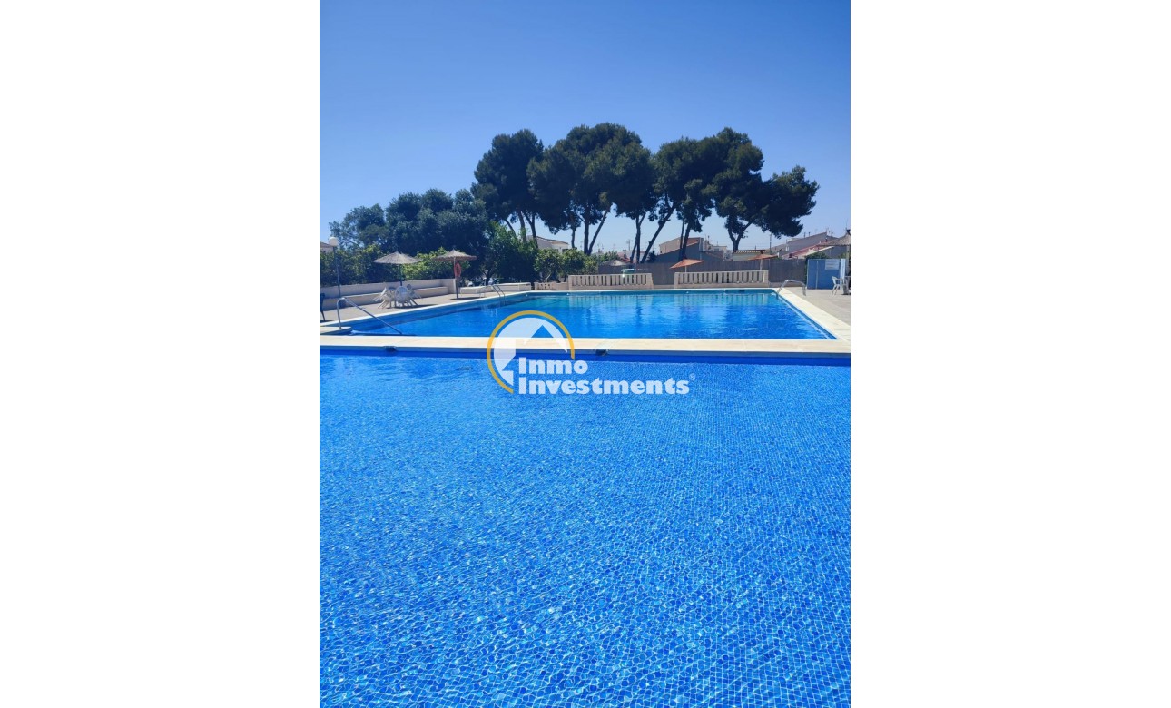 Reventa - Chalet independiente - Torrevieja - El Limonar