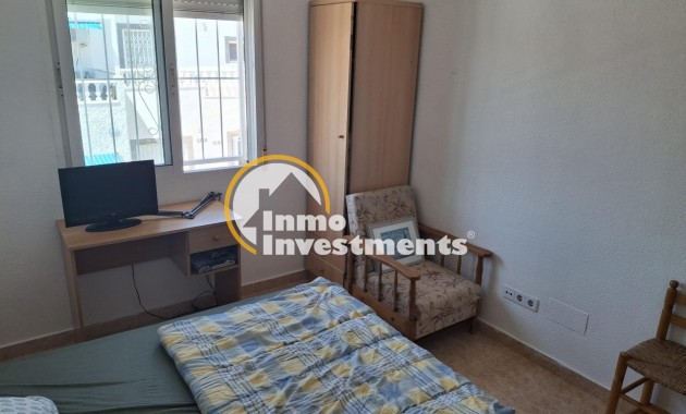 Reventa - Chalet independiente - Torrevieja - El Limonar