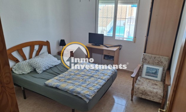 Reventa - Chalet independiente - Torrevieja - El Limonar