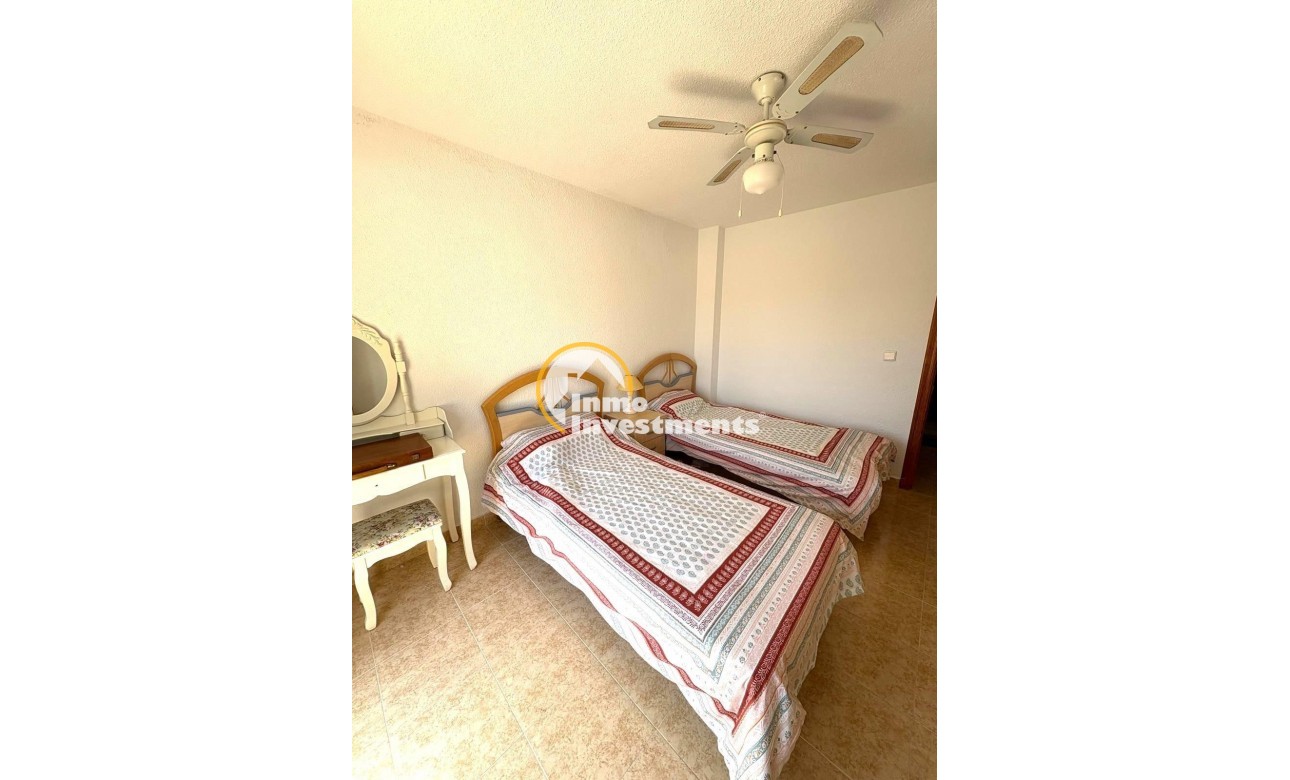 Reventa - Chalet independiente - Torrevieja - El Limonar