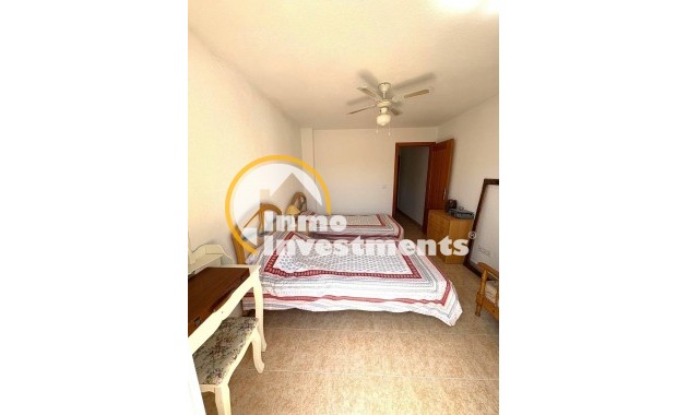 Reventa - Chalet independiente - Torrevieja - El Limonar