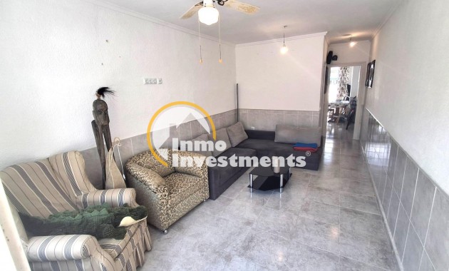 Reventa - Chalet independiente - Torrevieja - El Limonar