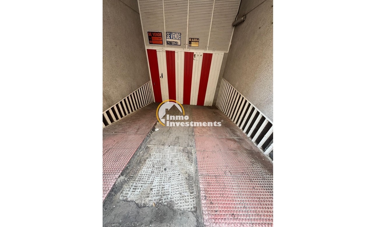Reventa - Garaje - Torrevieja - Playa del Cura