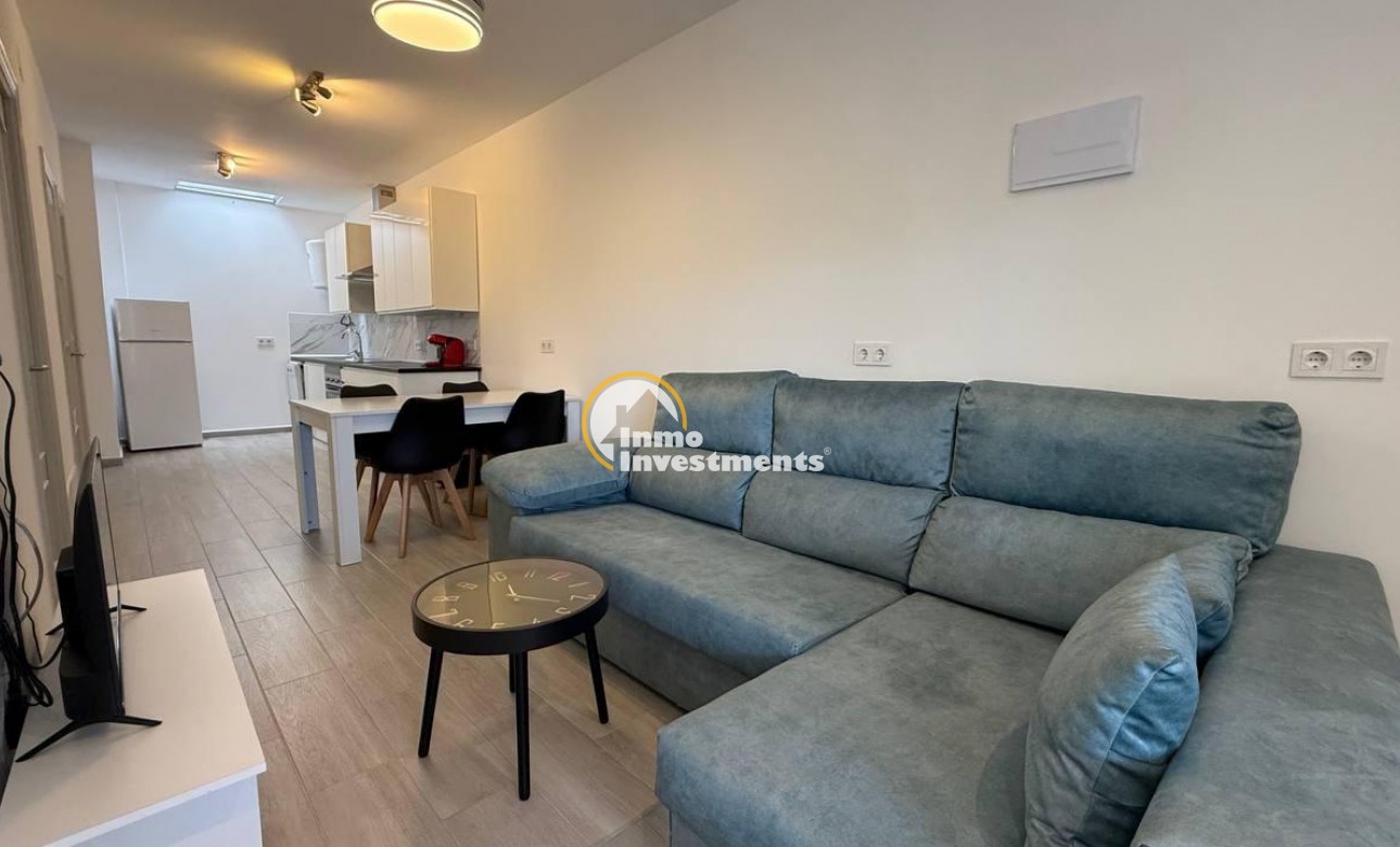 Resale - Bungalow - Torrevieja