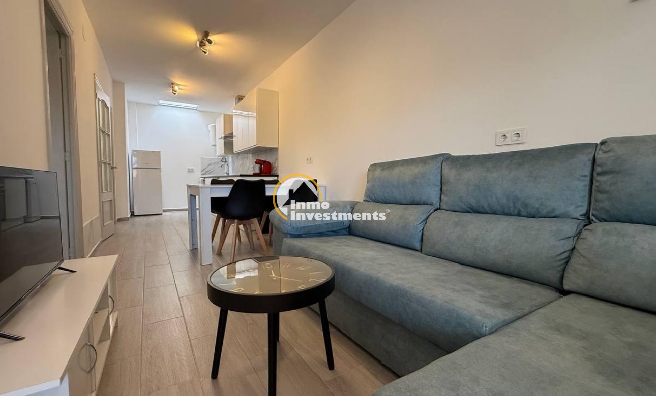 Resale - Bungalow - Torrevieja